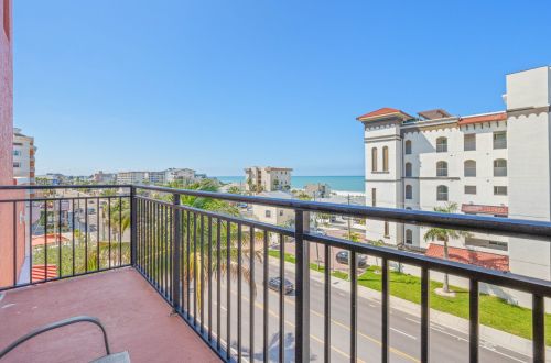 Madeira Bay Resort II #501