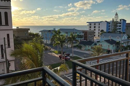 Madeira Bay Resort II #506